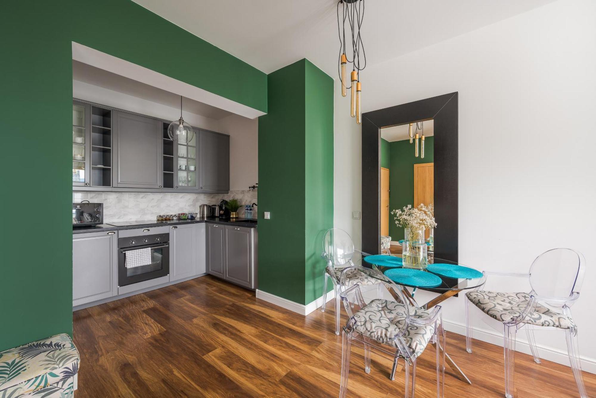 Go - 4* Warszawa